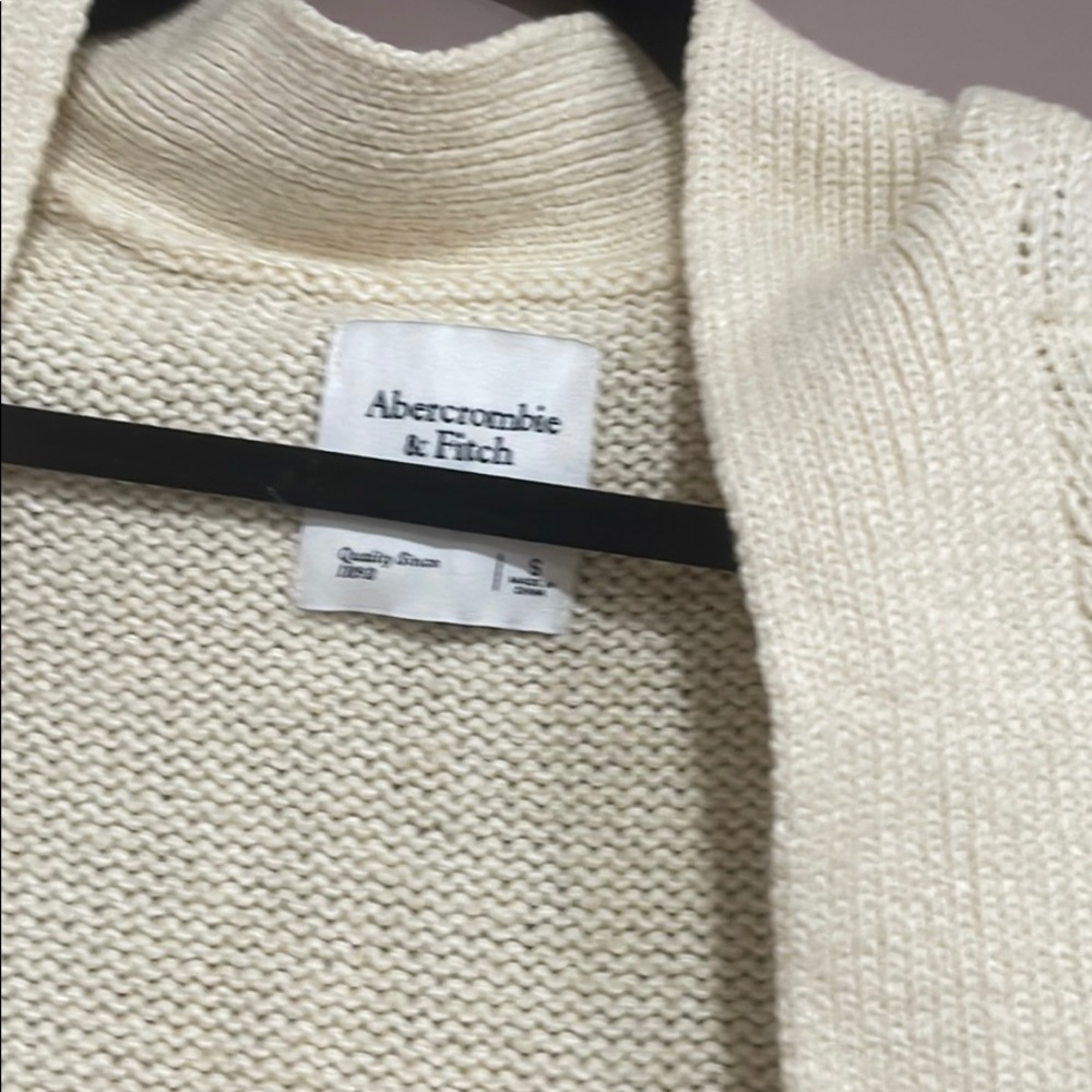 Cardigan - Picture 3 of 3